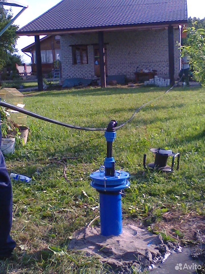 Мбс бурение. Обустройство скважины на воду. Скважина воронежская область. Скважина на воду. Скважина воронеж.