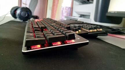 Механическая клавиатура ZET Blade на Khail red