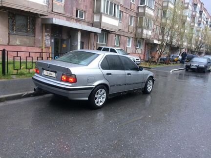 BMW 2.0 МТ, 1992, седан