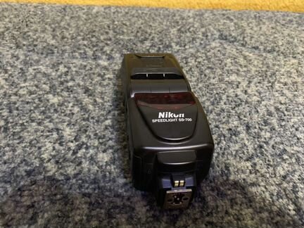 Вспышка Nikon speedlight sb 700