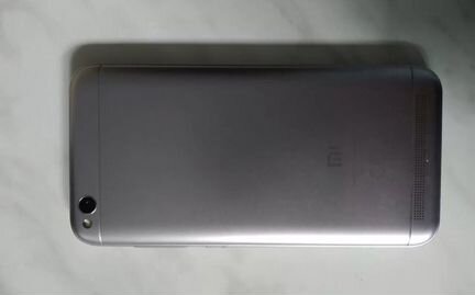 Телефон Xiaomi redmi 5a