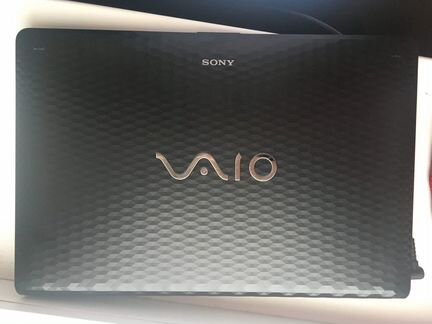 Ноутбук Sony 4гб озу i3 2330m geforce 410m