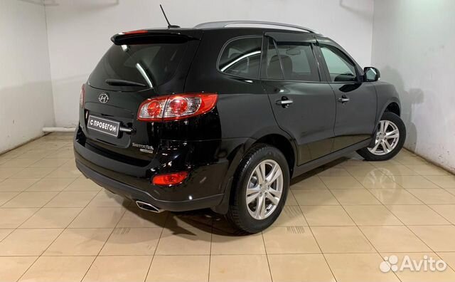 Hyundai Santa Fe `2011