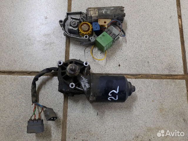 Моторчик дворников saab 9000