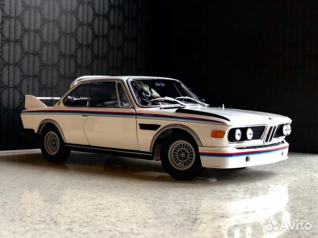 BMW CLS 3.0 E9 1/18 Minichamps