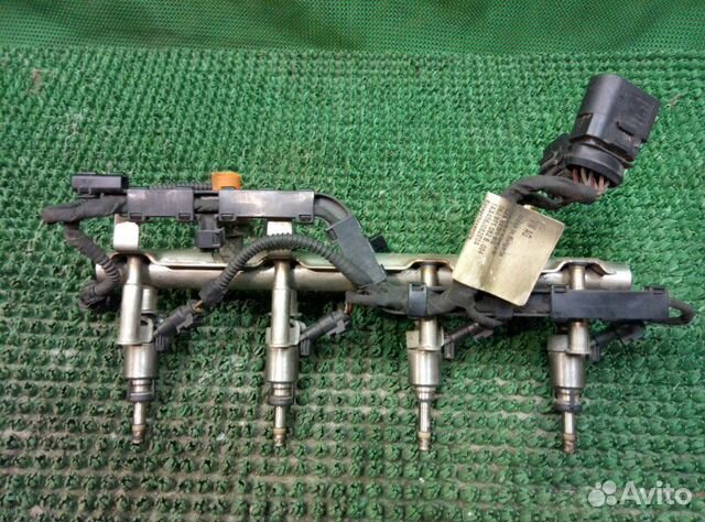 Топливная рейка Audi Q3 Quattro 8UB cczc 2011-2014