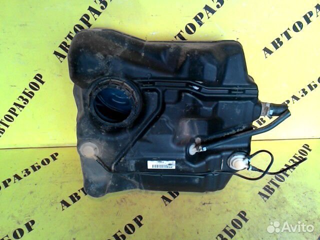 Бак топливный (бензобак) Ford Focus 2 2008-2011