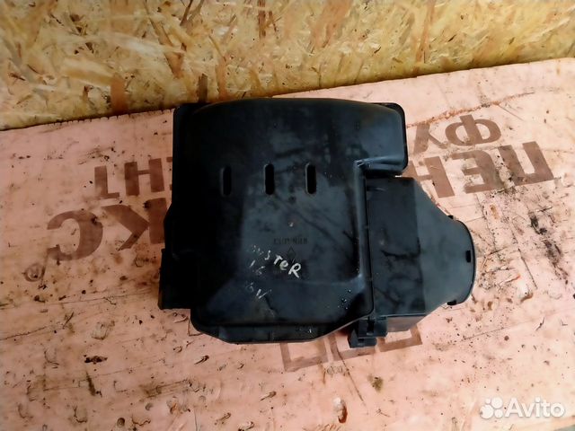 Корпус воздушного фильтра Renault Duster