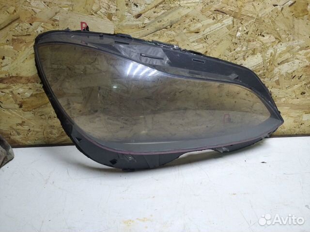 Правое стекло фары Mercedes Benz E klasse w212