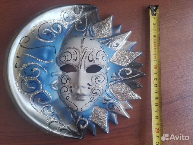 Венецианская маска