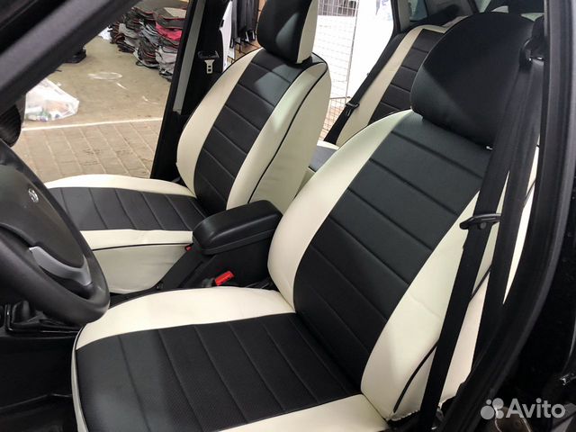 Авточехлы из экокожи с установкой на Лада Приора 2