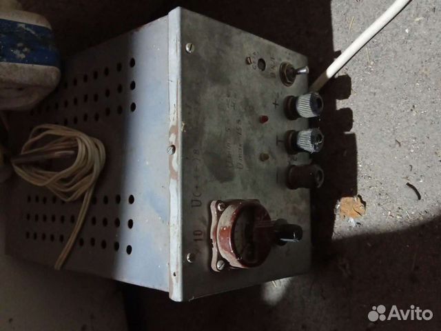 Зарядное устройство для аккумуляторов СССР