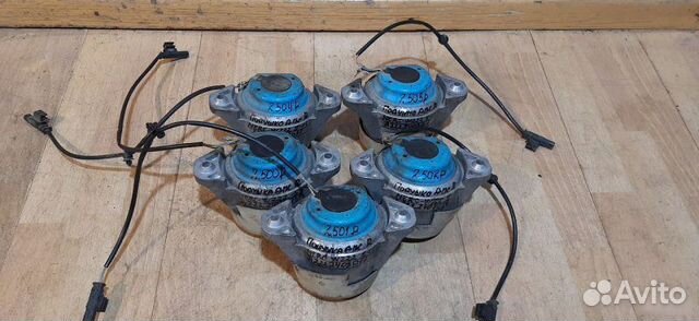 Подушка двигателя опора двс Mercedes Benz W222