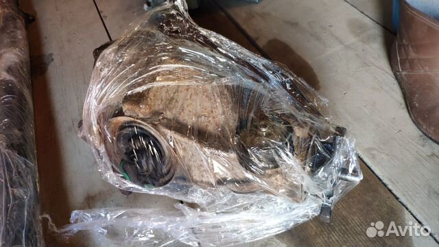 Редуктор задний Крайслер 300с 2.7 пп 3.90