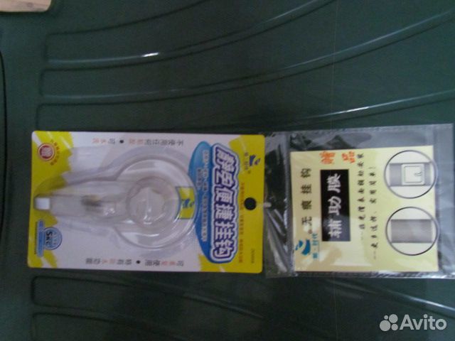 Крючок-вешалка с вакуумным креплением Крючок-вешалка с вакуумным креплением