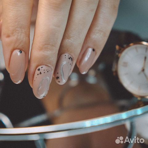 Маникюр, педикюр