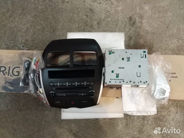 Продам штатную магнитолу мицубиси асх