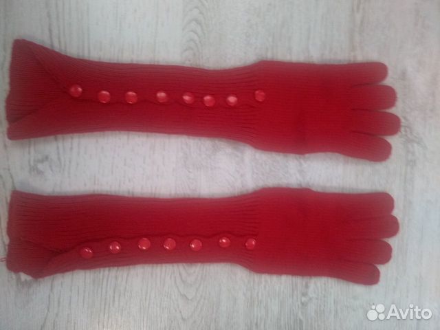 Перчатки reserved