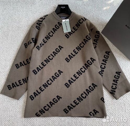 Свитер Balenciaga