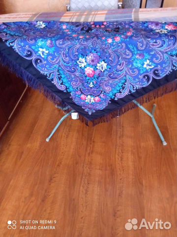 Платок полушерстяной с бахромой. Новый