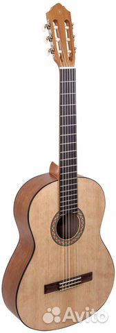 Гитара классическая, матовое покрытие Yamaha C40M