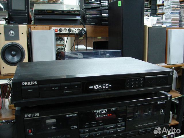 Тюнер Philips FT670