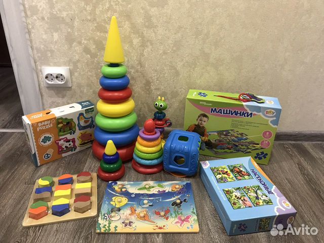 Развивающие игрушки много разных