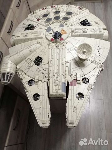 Модель космического корабля Сокол Тысячелетия