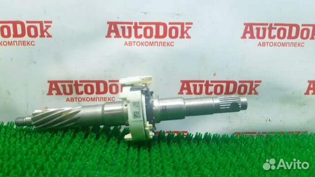 Pаспределительный вал с датчиком угла поворота (RH