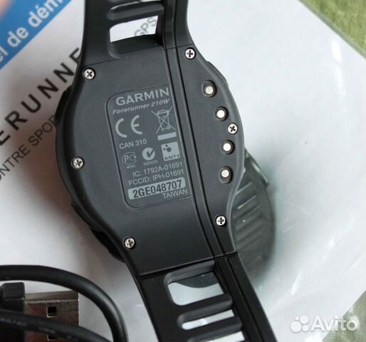 Спортивные беговые часы Garmin Forerunner 210