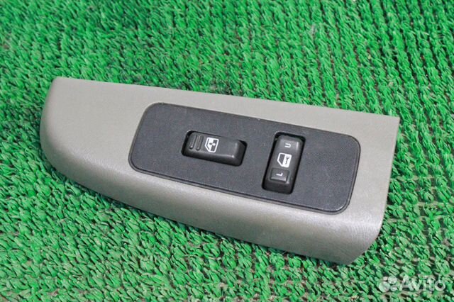 Блок эсп правый Cadillac Escalade GMT800