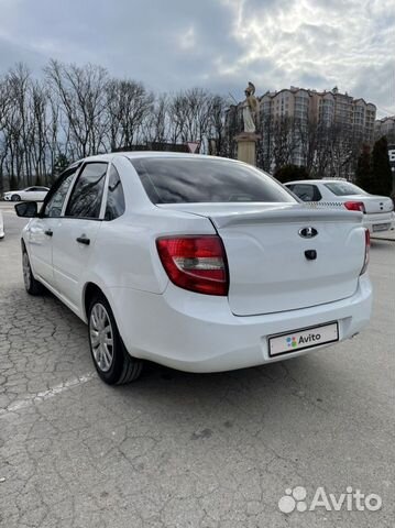 LADA Granta 1.6 МТ, 2015, 302 000 км