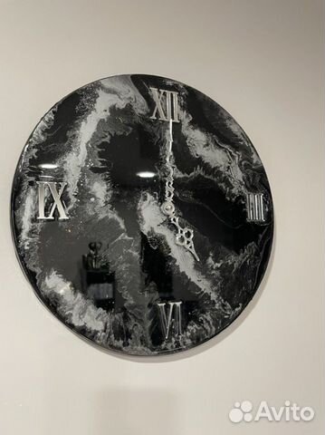 Картины, часы ручной работы