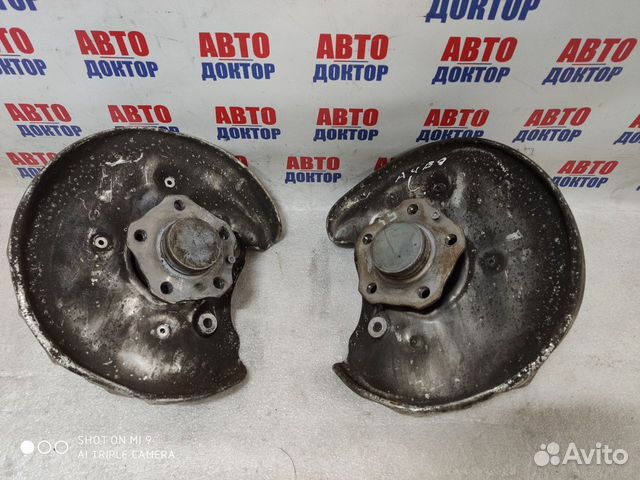 Кулак задний комплектный Ауди А4 Б9 / А5