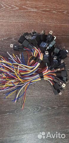 Реле 5ти контактное с колодкой Starline,концевик