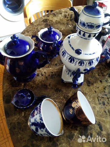 Чайник сахарница чашки гжель