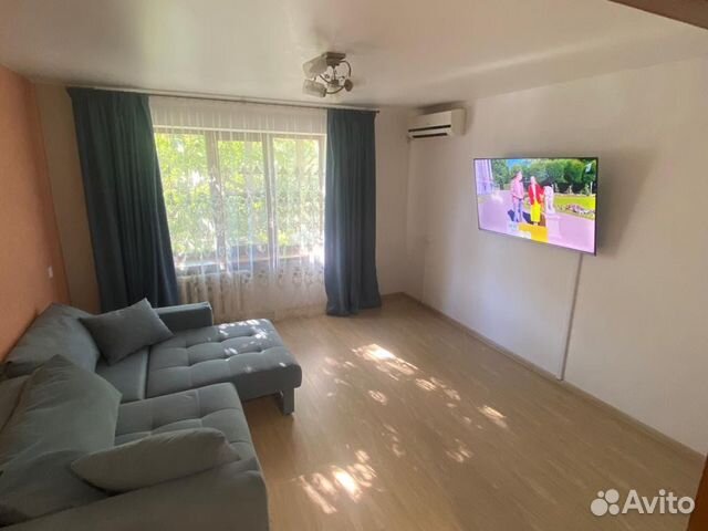 

2-к. квартира, 49 м², 2/9 эт.