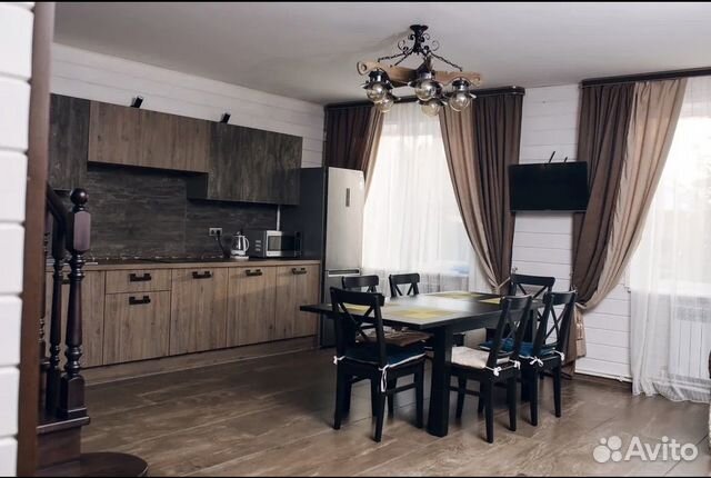 

5-к. дом, 200 м²
