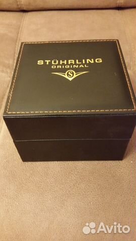 Часы-скелетон Stuhrling