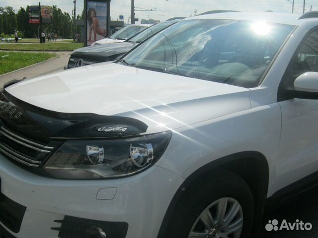 Дефлекторы окон и капота Volkswagen Tiguan (2007) Дефлекторы окон и капота Volkswagen Tiguan (2007)