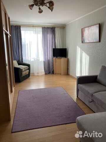 

1-к. квартира, 50 м², 4/5 эт.