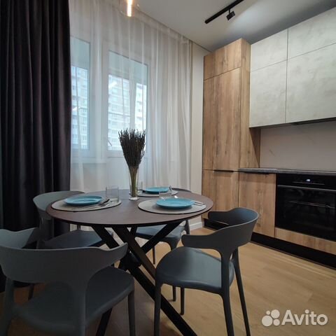 

1-к. квартира, 37 м², 8/20 эт.