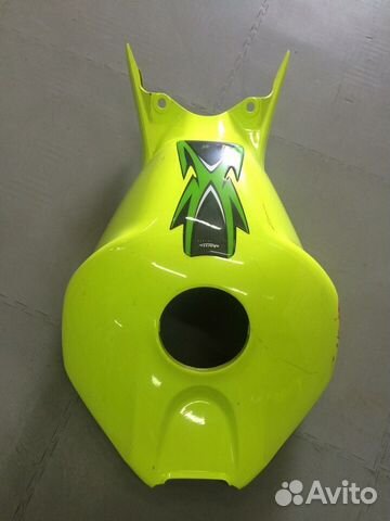 Пластик на бак honda CBR 1000RR 04-07г