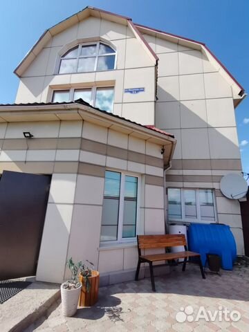 

Коттедж 400 м² на участке 10 сот.