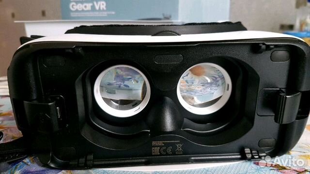 Очки виртуальной реальности 3D SAMSUNG gear vr