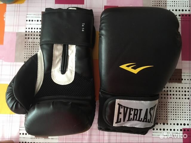 Перчатки боксёрские Everlast новые