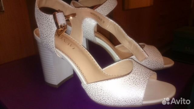 Новые женские босоножки Новые женские босоножки