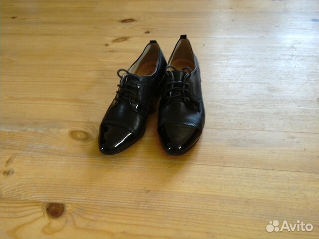 Women s shoes