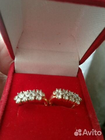 Золотые серьги