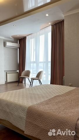 

1-к. квартира, 53 м², 1 кровать
